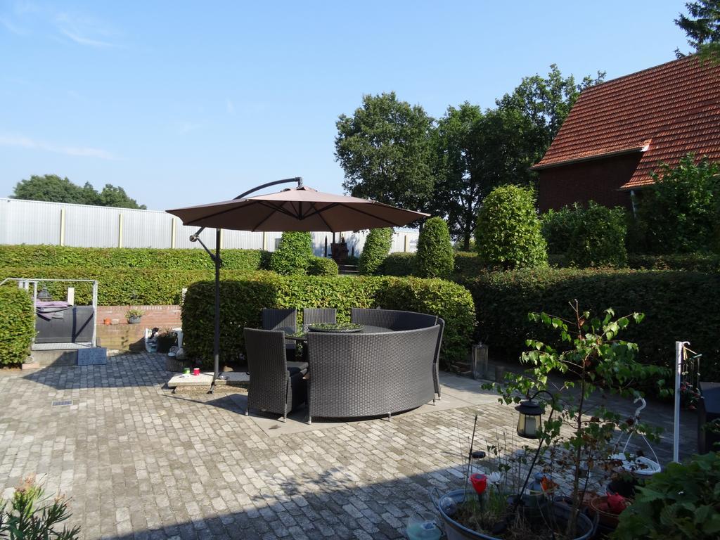 B & B Leudal Haelen Exteriör bild