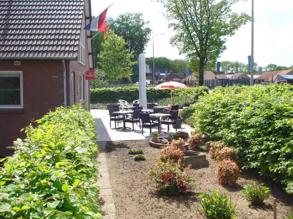 B & B Leudal Haelen Exteriör bild