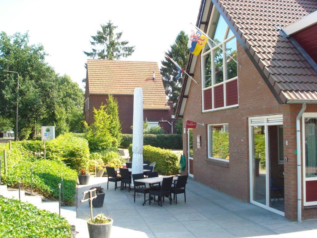 B & B Leudal Haelen Exteriör bild
