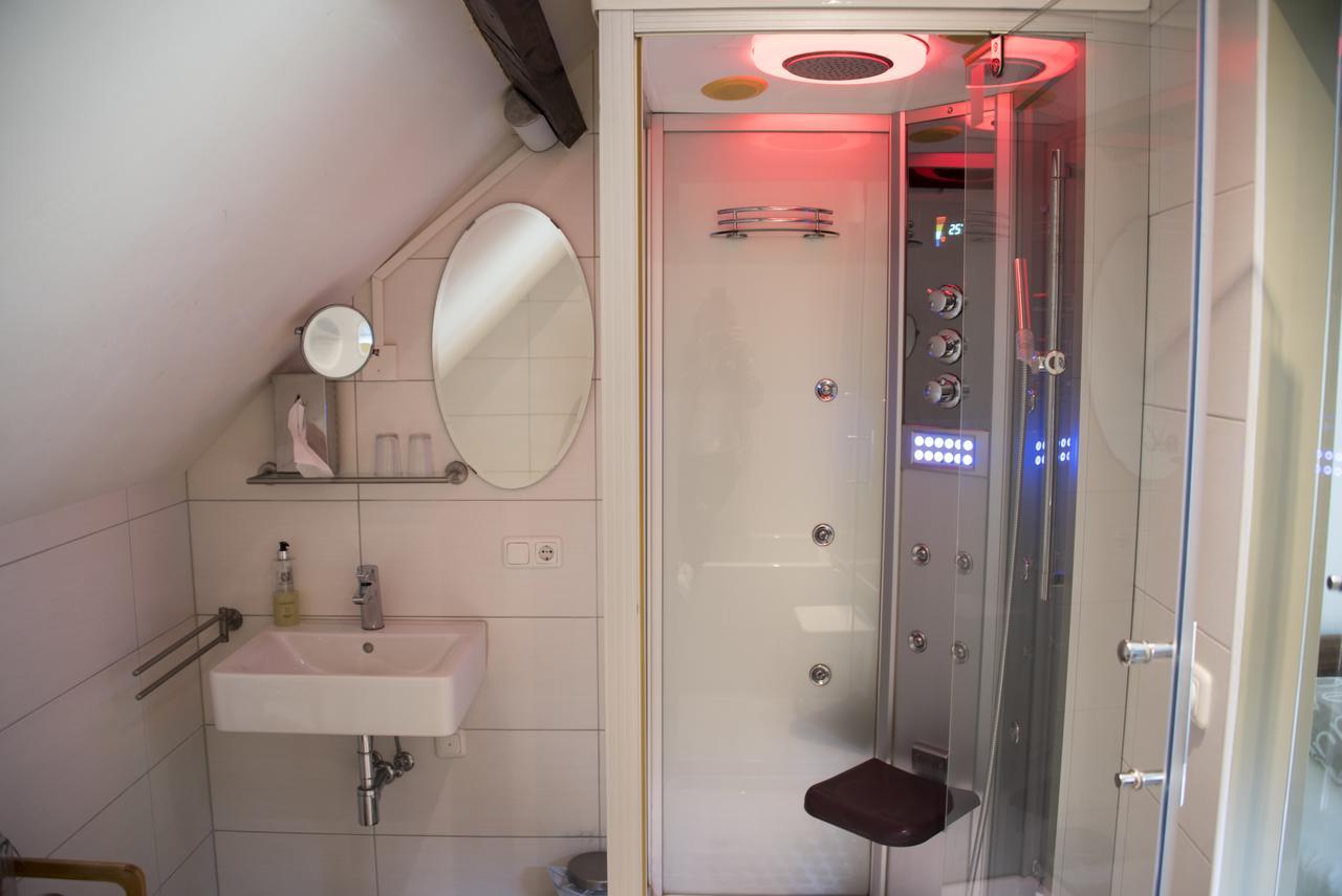 B & B Leudal Haelen Exteriör bild